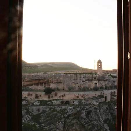 La Finestra Sul Ponte * Gravina in Puglia